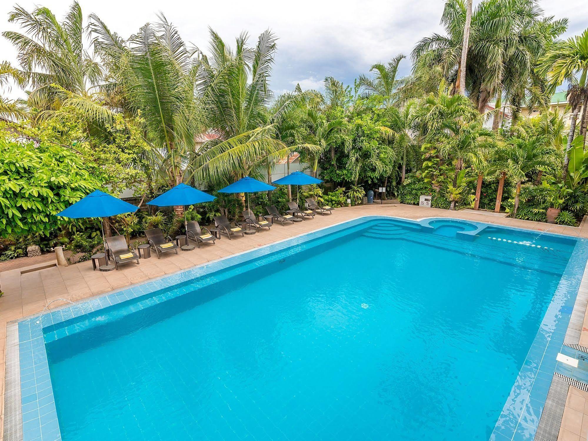 Patio Pacific Resort Balabag (Boracay) Exterior foto
